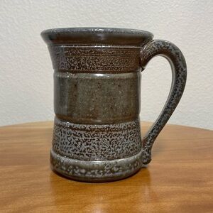 Hand Thrown Stoneware Pottery Artisan Coffee Tea Cup Mug Gray Brown Speckled